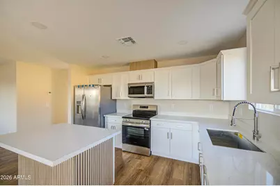 604 E South Avenue, Buckeye, AZ 85326 - Photo 9