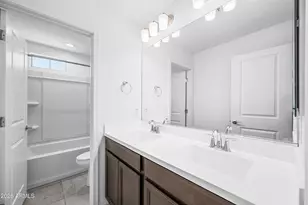 8926 W Oregon Ave, Glendale, AZ 85305 - Photo 25