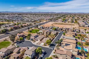 21368 N Cecil Ct, Maricopa, AZ 85138 - Photo 29