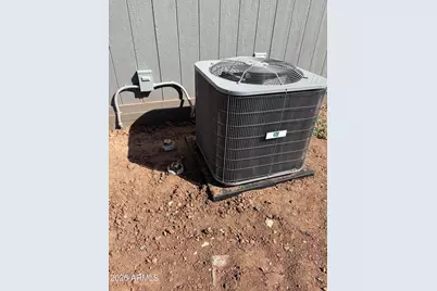 6515 W Sunnyslope Lane, Glendale, AZ 85302 - Photo 7