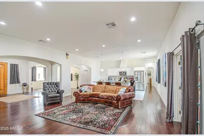 8210 S 132nd Avenue, Goodyear, AZ 85338 - Photo 11