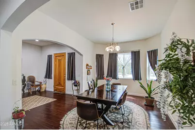 8210 S 132nd Avenue, Goodyear, AZ 85338 - Photo 9