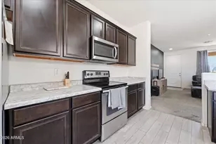 18006 W Louise Dr, Surprise, AZ 85387 - Photo 7