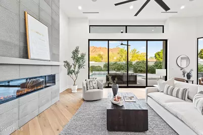 4414 E Vermont Avenue S, Phoenix, AZ 85018 - Photo 5