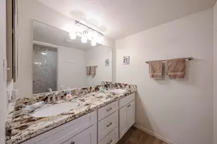 9430 E Mission Ln, Scottsdale, AZ 85258 - Photo 15