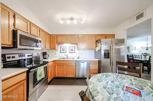 9430 E Mission Ln, Scottsdale, AZ 85258 - Photo 5