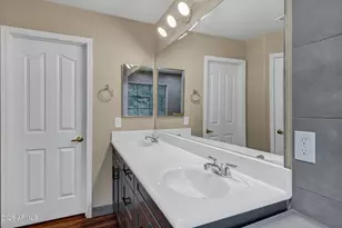 315 W Mountain Sage Dr, Phoenix, AZ 85045 - Photo 21