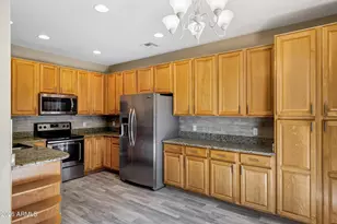 315 W Mountain Sage Dr, Phoenix, AZ 85045 - Photo 9