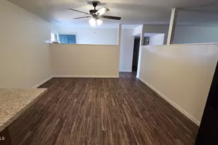 4057 N 79th Dr, Phoenix, AZ 85033 - Photo 11