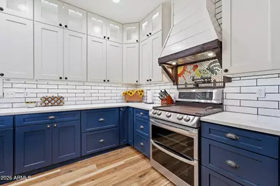 2076 E Willis Road, Gilbert, AZ 85297 - Photo 13