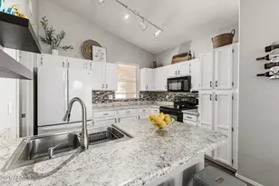 1771 E Tulsa St, Chandler, AZ 85225 - Photo 13