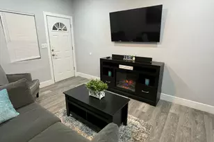 1820 E Diamond St, Phoenix, AZ 85006 - Photo 3