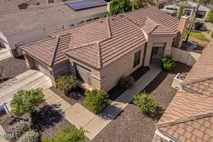 2116 E Beautiful Ln, Phoenix, AZ 85042 - Photo 25