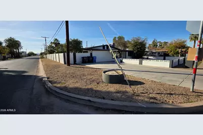 3347 E Windsor Avenue, Phoenix, AZ 85008 - Photo 3