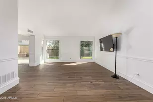 1431 N Benson Ct, Chandler, AZ 85224 - Photo 7