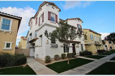 1319 S Sabino Drive, Gilbert, AZ 85296 - Photo 1