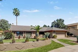 5002 E Le Marche Ave, Scottsdale, AZ 85254 - Photo 1