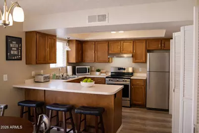 8940 W Olive Avenue #18, Peoria, AZ 85345 - Photo 7