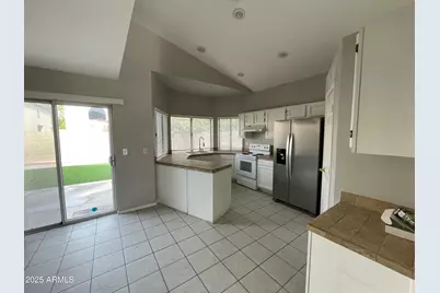 5222 W Fairview Street, Chandler, AZ 85226 - Photo 3