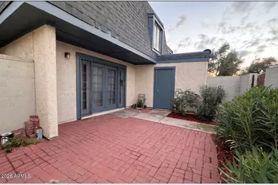 3221 W Royal Palm Road W, Phoenix, AZ 85051 - Photo 23