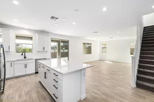 8719 S 170th Ave, Goodyear, AZ 85338 - Photo 9