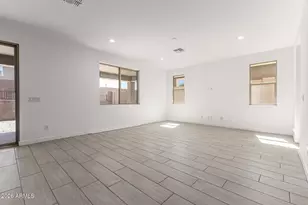 8731 S 170th Ave, Goodyear, AZ 85338 - Photo 7