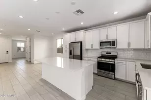 8731 S 170th Ave, Goodyear, AZ 85338 - Photo 3