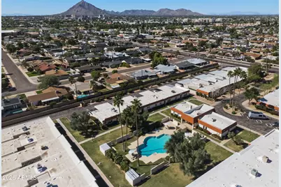 8331 E Indian School Road, Scottsdale, AZ 85251 - Photo 31