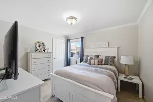 8331 E Indian School Rd, Scottsdale, AZ 85251 - Photo 13