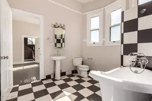 819 S 3rd Ave, Phoenix, AZ 85003 - Photo 23