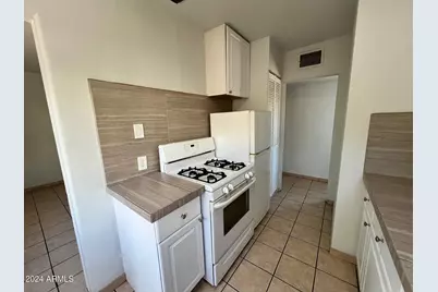 30 W Culver Street #Apt B, Phoenix, AZ 85003 - Photo 13