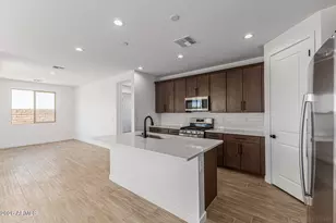 8740 S 170th Ave, Goodyear, AZ 85338 - Photo 5