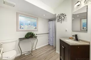 10950 W Union Hills Dr, Sun City, AZ 85373 - Photo 15