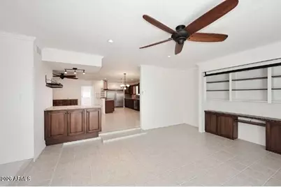 2808 E Lupine Avenue E, Phoenix, AZ 85028 - Photo 11