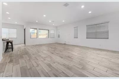 19206 W Wolf Street, Litchfield Park, AZ 85340 - Photo 13