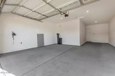 19206 W Wolf Street, Litchfield Park, AZ 85340 - Photo 41