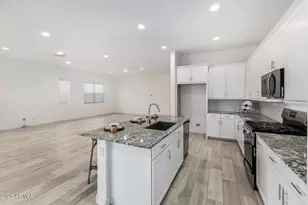 19206 W Wolf St, Litchfield Park, AZ 85340 - Photo 9