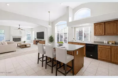 12434 W Monte Vista Road, Avondale, AZ 85392 - Photo 11