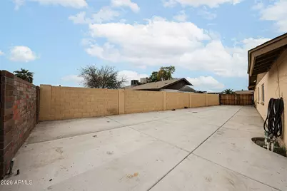 6608 W Mercer Lane, Glendale, AZ 85304 - Photo 37