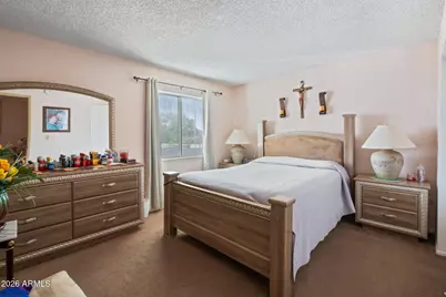 7555 N 47th Lane, Glendale, AZ 85301 - Photo 9