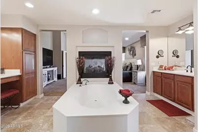 2324 W Zenith Lane, Phoenix, AZ 85085 - Photo 43