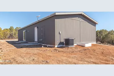 2185 E Spruce Street, Williams, AZ 86046 - Photo 3