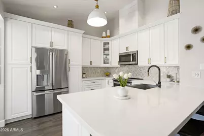 601 E Silver Creek Road, Gilbert, AZ 85296 - Photo 11