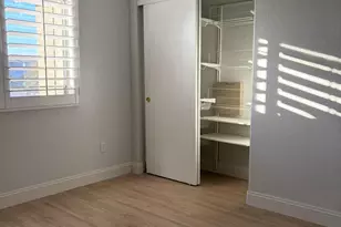 768 E Irma Ln, Phoenix, AZ 85024 - Photo 17