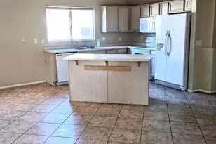 3030 W Rose Garden Ln, Phoenix, AZ 85027 - Photo 3