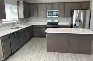 8213 S 45th Ave, Laveen, AZ 85339 - Photo 3