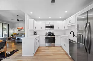 15380 N 100th St, Scottsdale, AZ 85260 - Photo 9