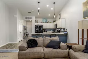 12442 W Myrtle Ct, Glendale, AZ 85307 - Photo 5