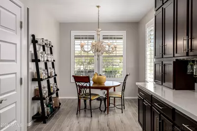 511 E Pasaro Drive, Phoenix, AZ 85085 - Photo 21