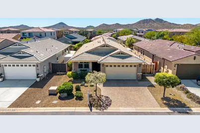 511 E Pasaro Drive, Phoenix, AZ 85085 - Photo 45